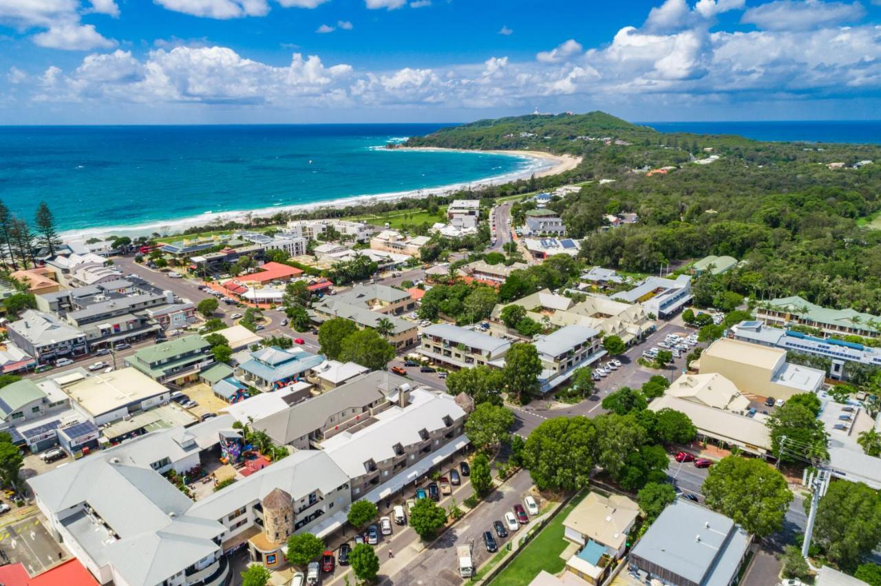 Byron Bay Hotel And Apartments Esterno foto